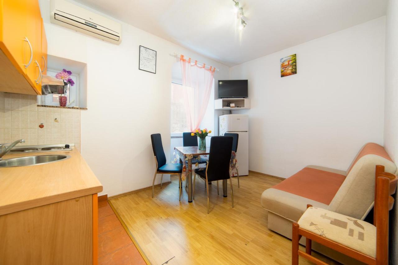 Apartment Kalalarga Макарска Экстерьер фото
